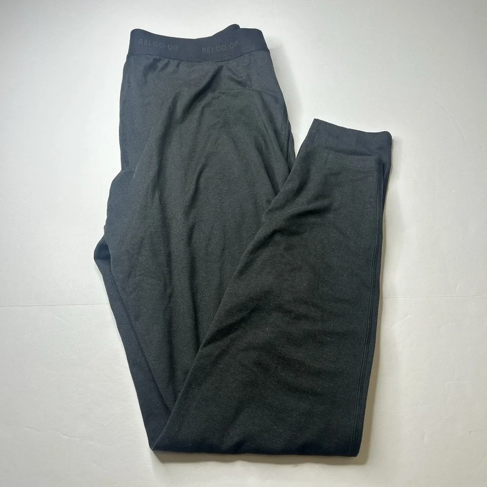 REI Co-op Base Layer Black Bottoms Men's Size M Polyester Spandex 27